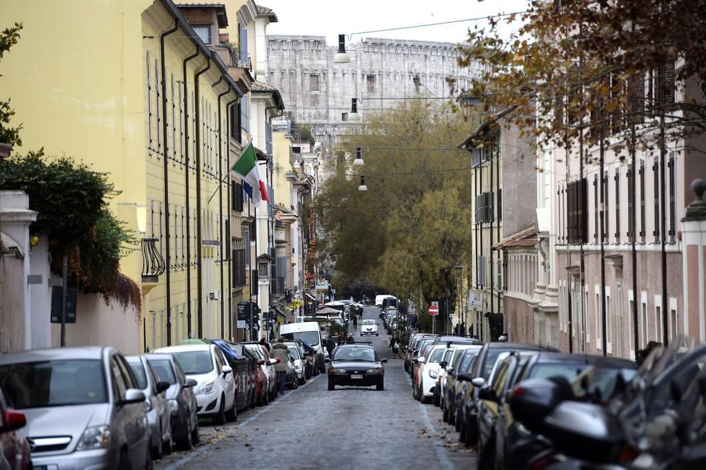 Laterano White Home - Colosseo Rome Exterior photo